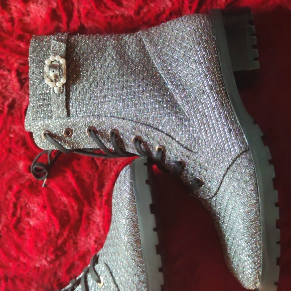 Stuart weitzman silver iridescent combat boots - Picture 3 of 5